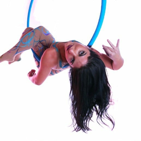 Athletic apparel and accessories with potential4?? - Picture 1 of 2